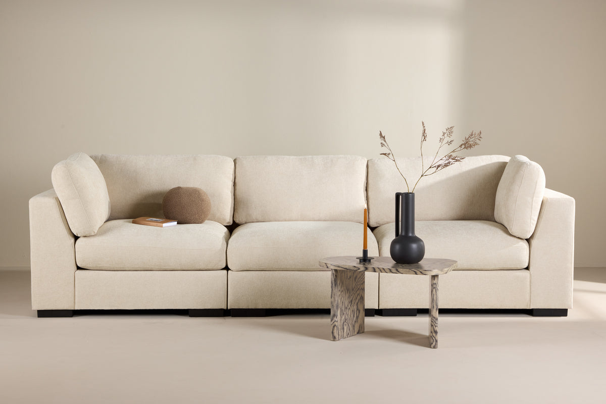 Comment-aménager-son-intérieur-avec-du-mobilier-haut-de-gamme-sans-surcharger-l-espace Loome